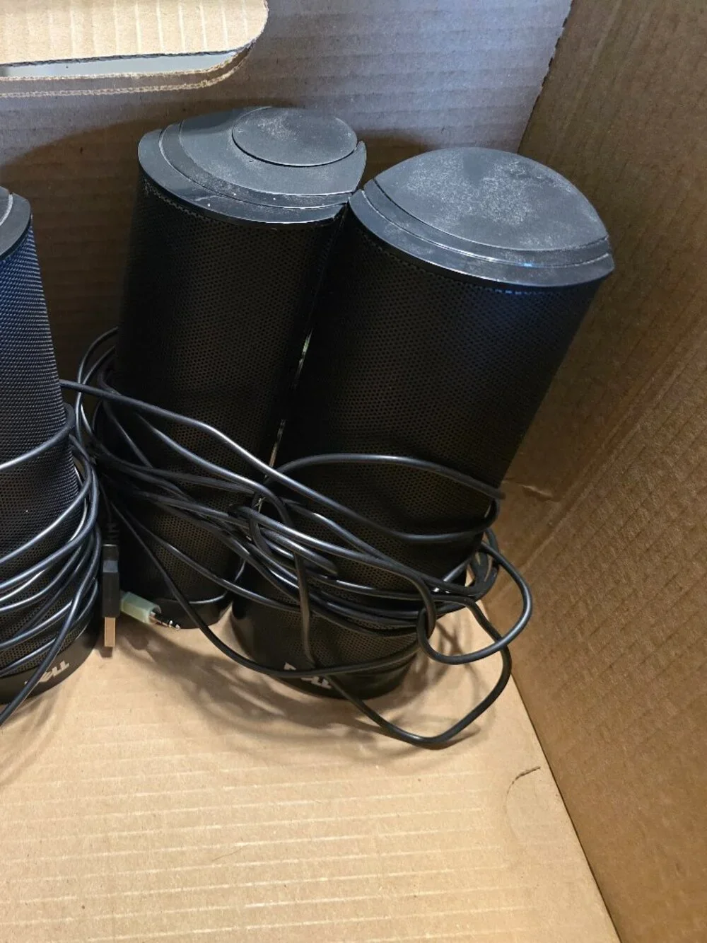 Dell USB or AV Plug Desktop Computer Speakers Lot Of 4 Twin Pair Multimedia PC A